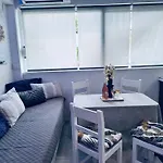 Apartment Nona's House 1bd With A Garden In The Center By Mana Gers *