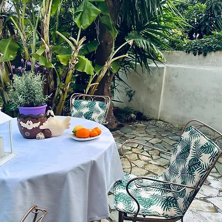 Nona's House 1bd With A Garden In The Center By Mana Gers Апартаменты *