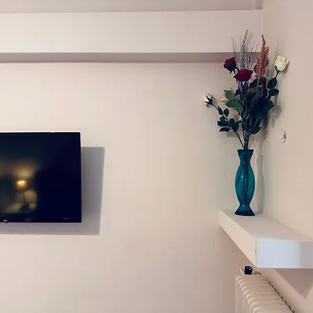 Апартаменты Nona's House 1bd With A Garden In The Center By Mana Gers *